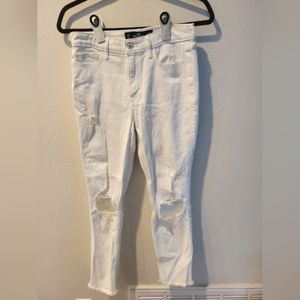 Hollister White Distressed Jeans Size 26
